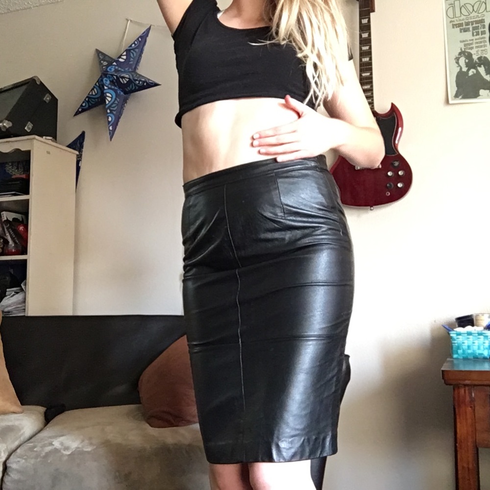 VINTAGE Leather Pencil Skirt